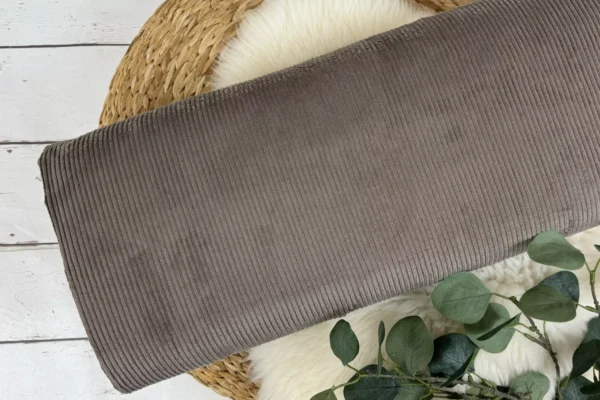 Elastischer Breitcord Jersey Stoff aus Baumwolle in taupe